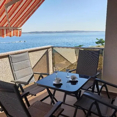 Summertime Apartmani Povljana Exterior photo